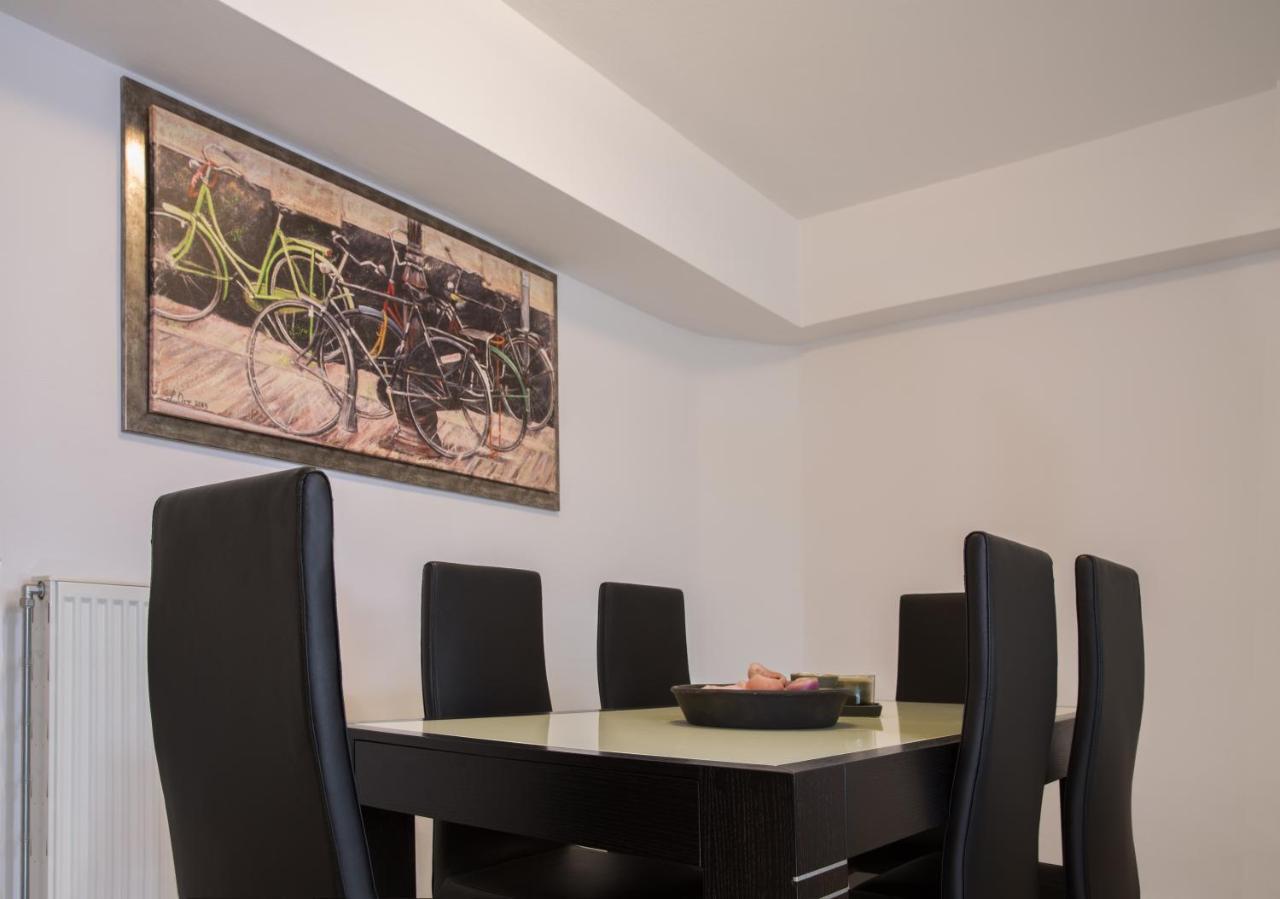 Spacious Modern Apartments With Great Rooftop View Athena Bagian luar foto